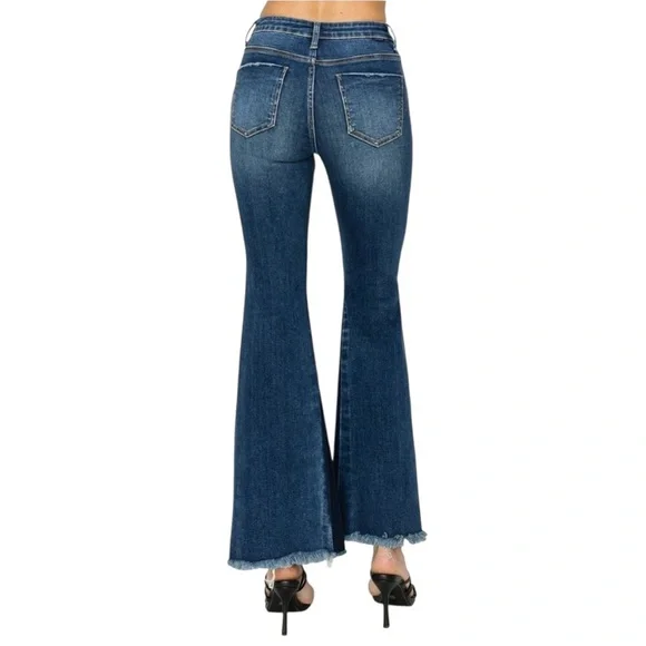 RISEN High Rise Side Shadow Seam Detail
Slit Flare Jeans RDP5635 Size 13 / 31 - Picture 5 of 11